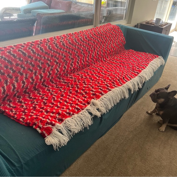 VINTAGE Hand knit large afghan blanket|80x82 - Picture 3 of 9